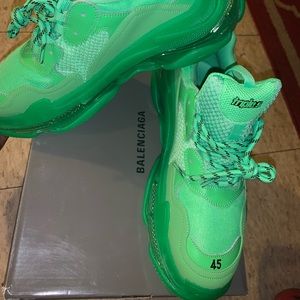 Triple s balenciagas